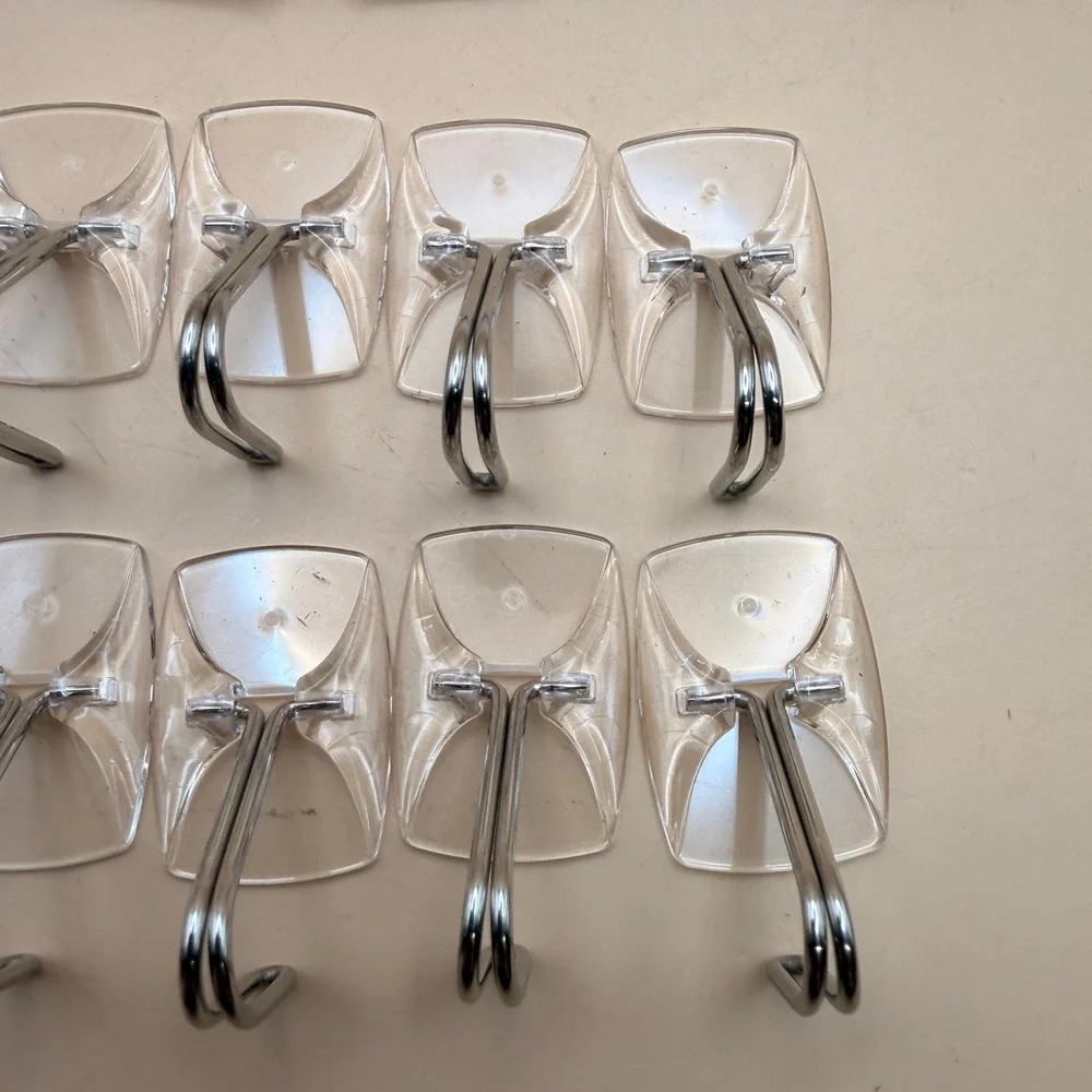Set of 10 Command Small Clear Wire Toggle Hooks w/ 12 Strips Holds Up to 0.5 lb